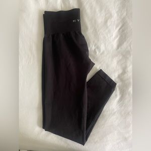 NVGTN Black Seamless Leggings